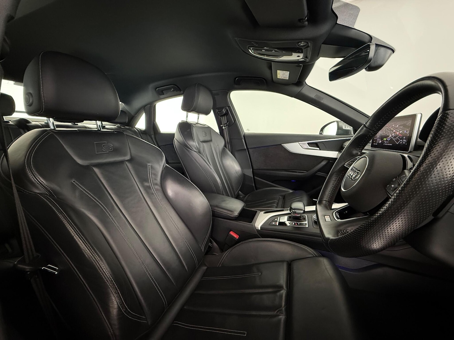 Used Audi A4 2018 for sale - 76468733: Photo 15