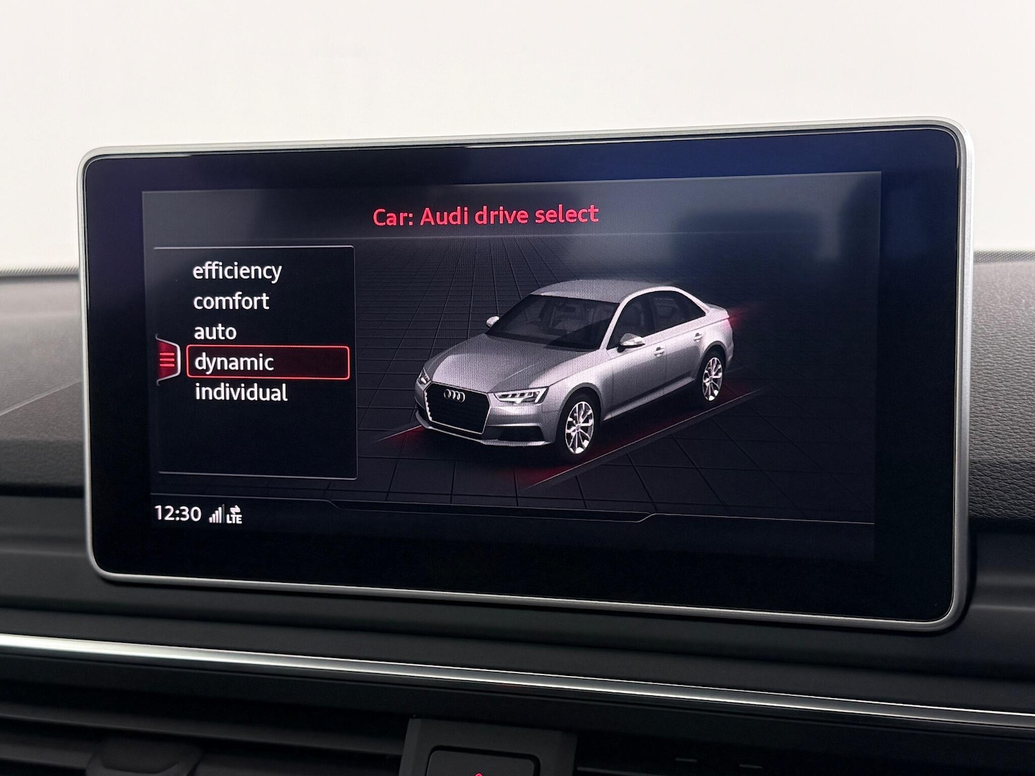 Used Audi A4 2018 for sale - 76468733: Photo 36