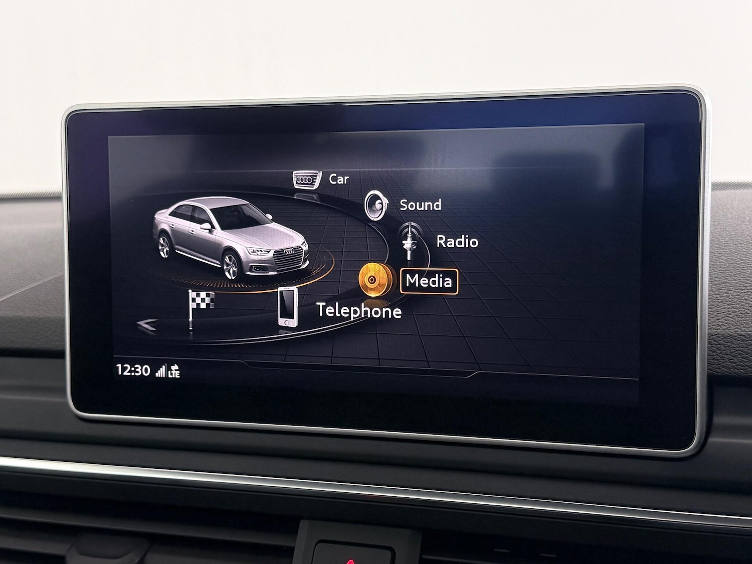 Used Audi A4 2018 for sale - 76468733: Photo 37