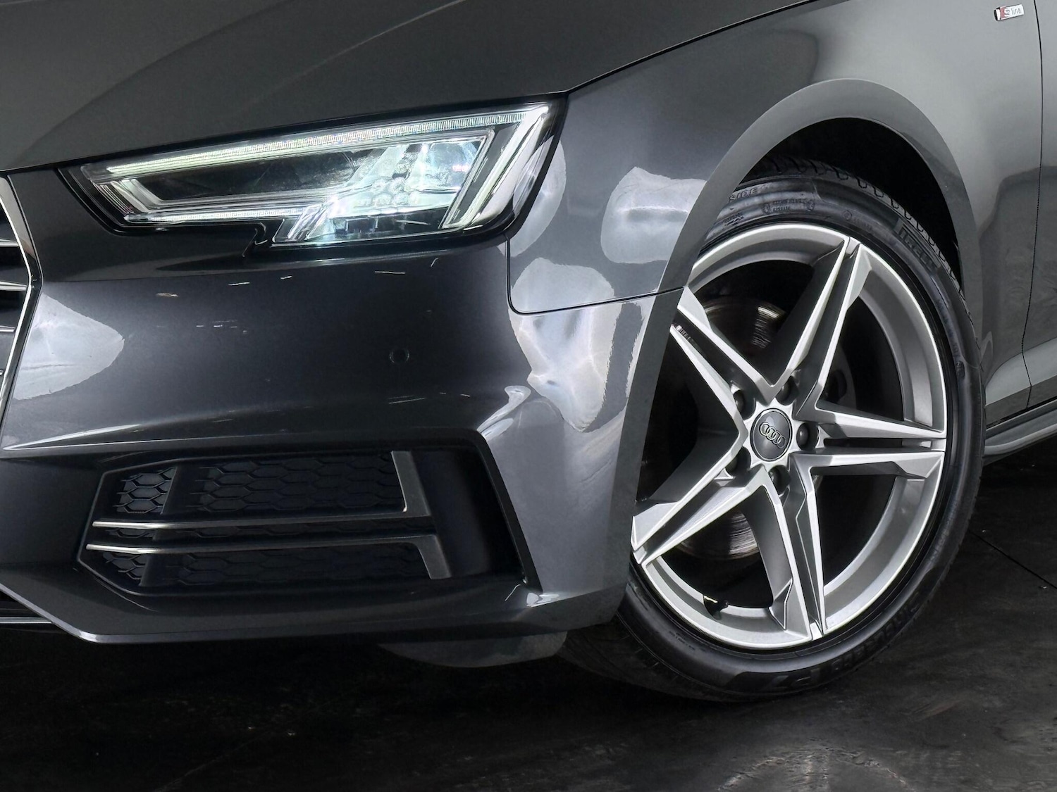 Used Audi A4 2018 for sale - 76468733: Photo 49