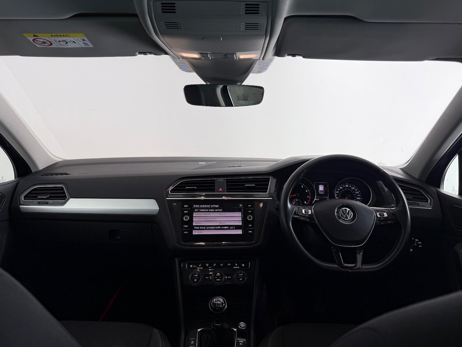 Used Volkswagen Tiguan 2019 for sale - 77216547: Photo 16