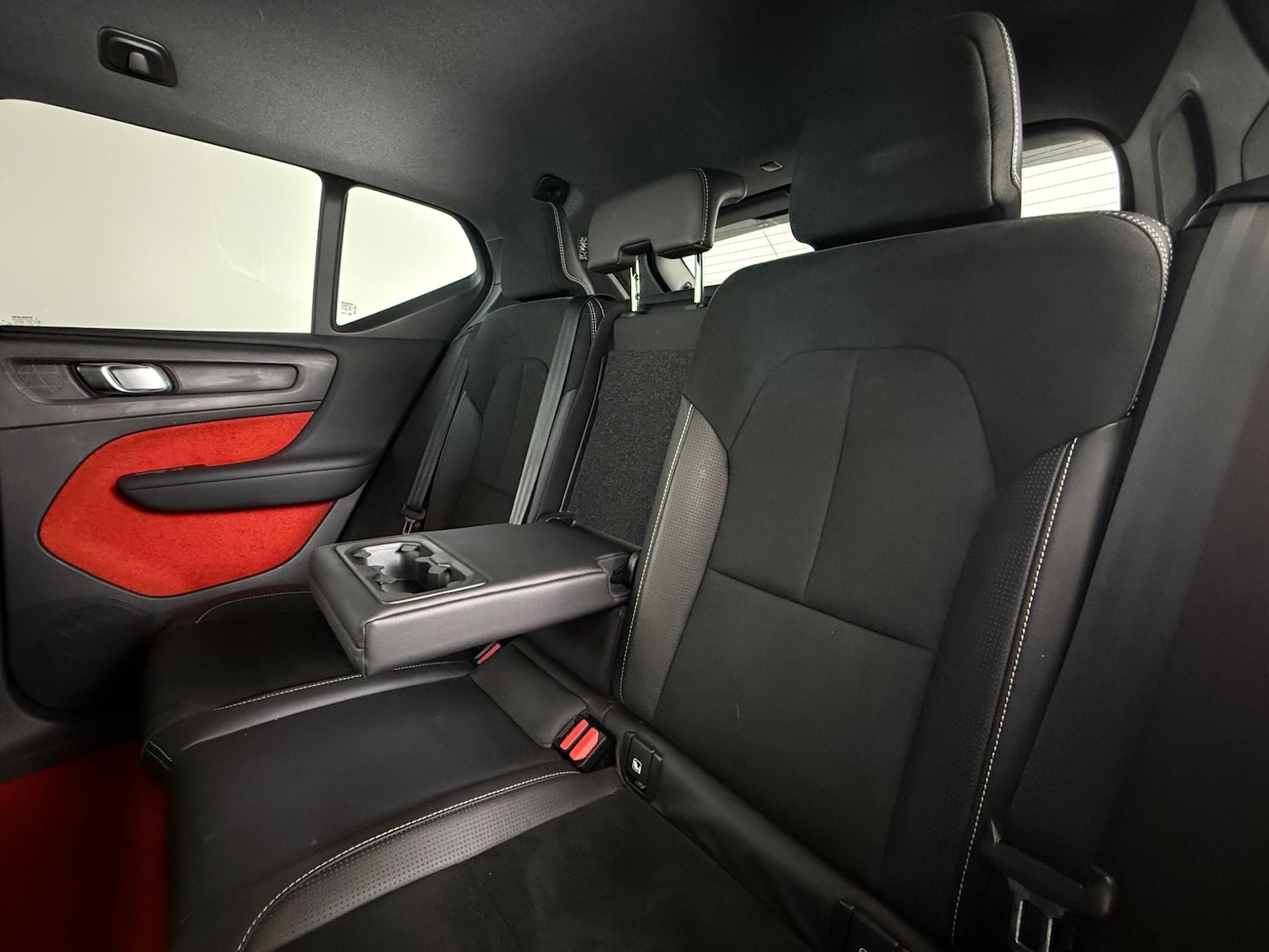 Used Volvo XC40 2020 for sale - 76468704: Photo 17