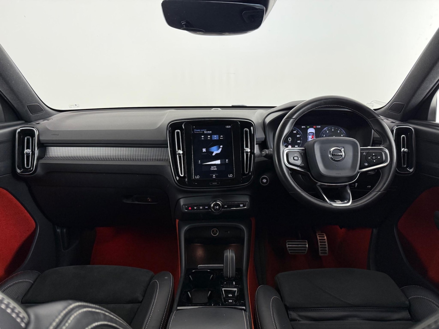 Used Volvo XC40 2020 for sale - 76468704: Photo 23