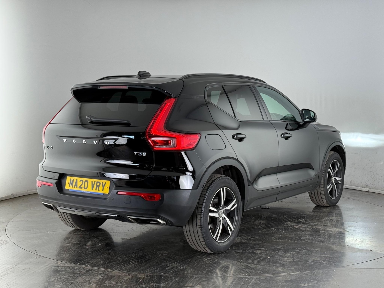 Used Volvo XC40 2020 for sale - 76468704: Photo 7