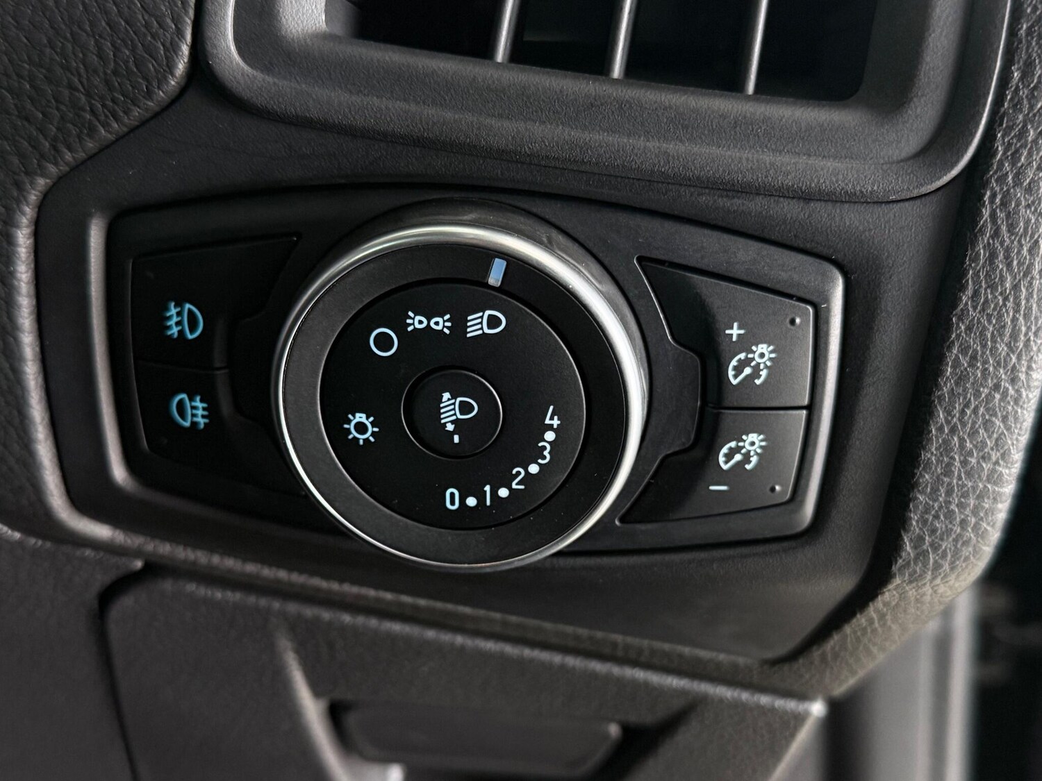 Used Ford Focus 2018 for sale - 76619971: Photo 36