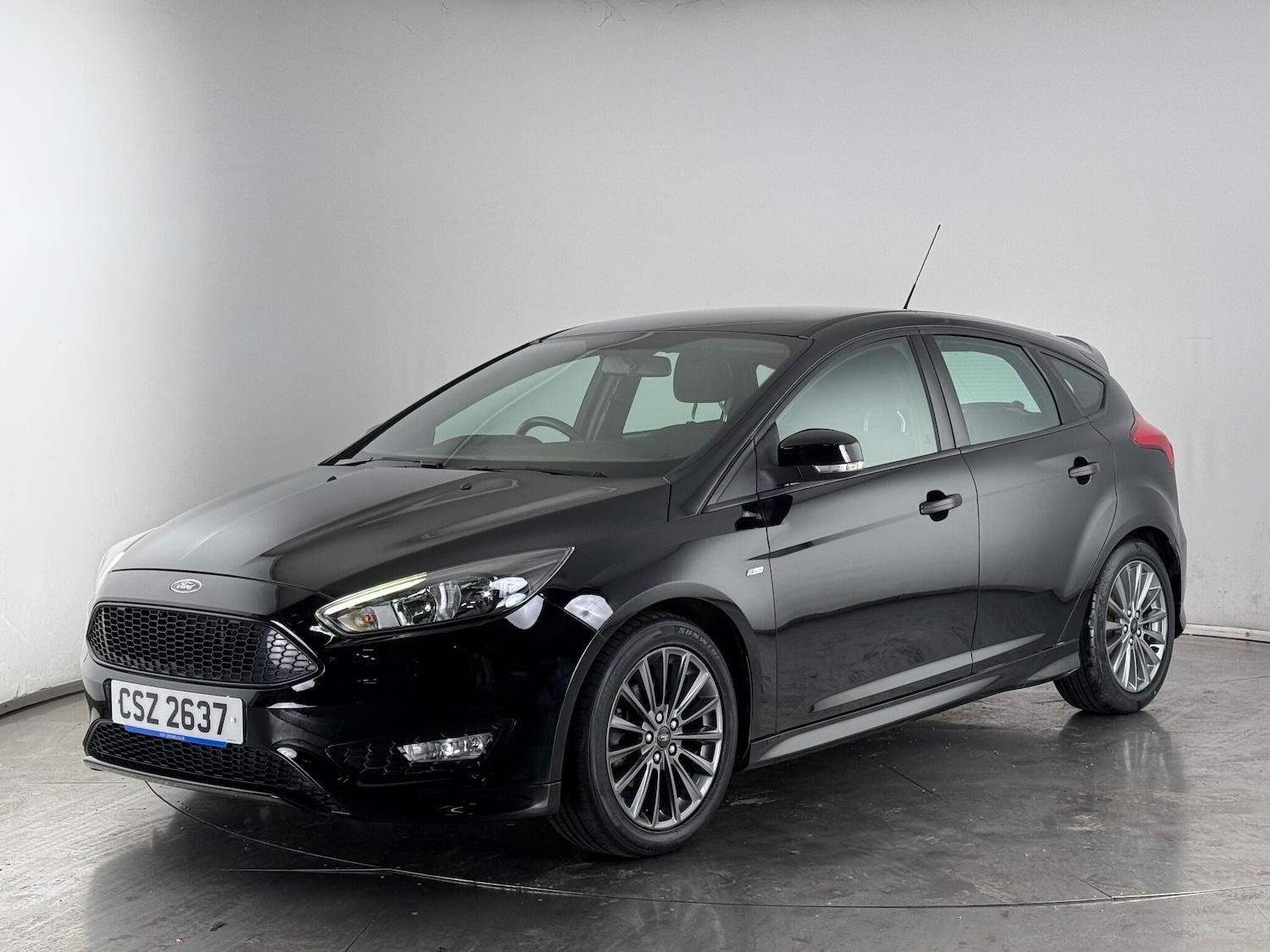 Used Ford Focus 2018 for sale - 76619971: Photo 4
