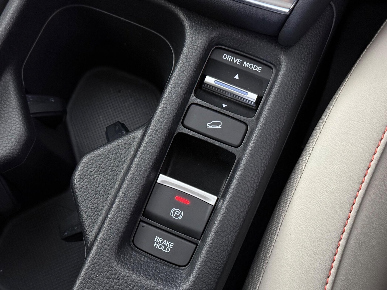 Used Honda HR-V 2024 for sale - 76468137: Photo 48