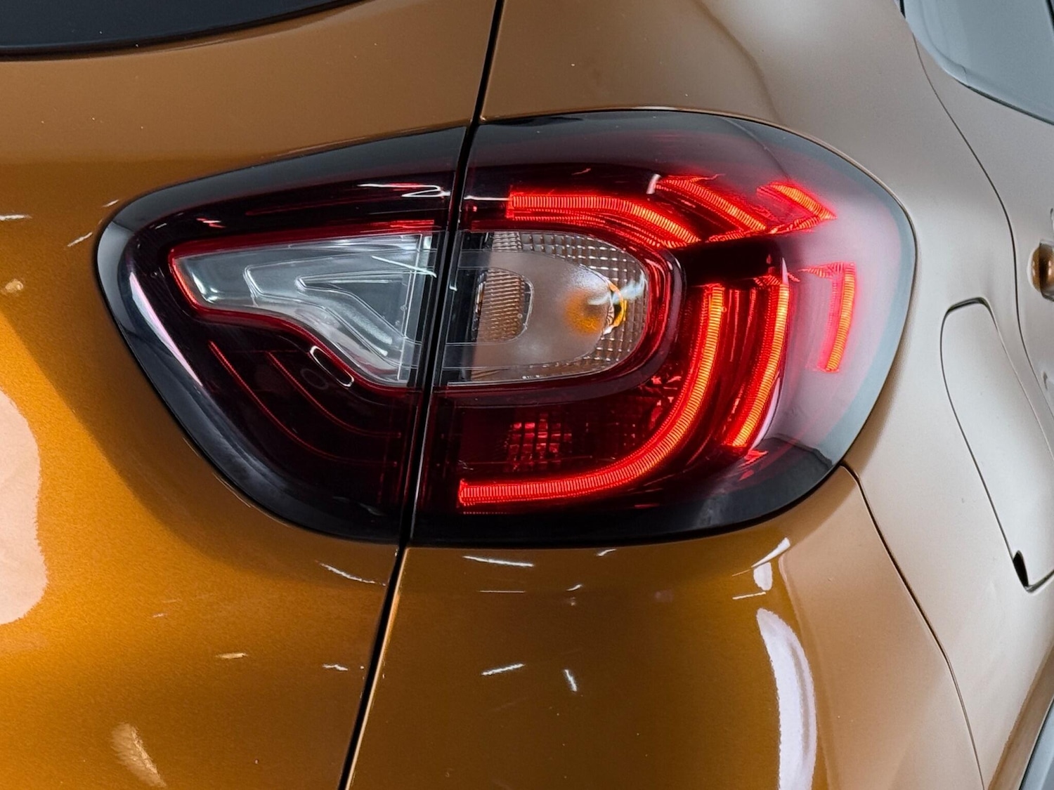 Used Renault Captur 2017 for sale - 77222542: Photo 7