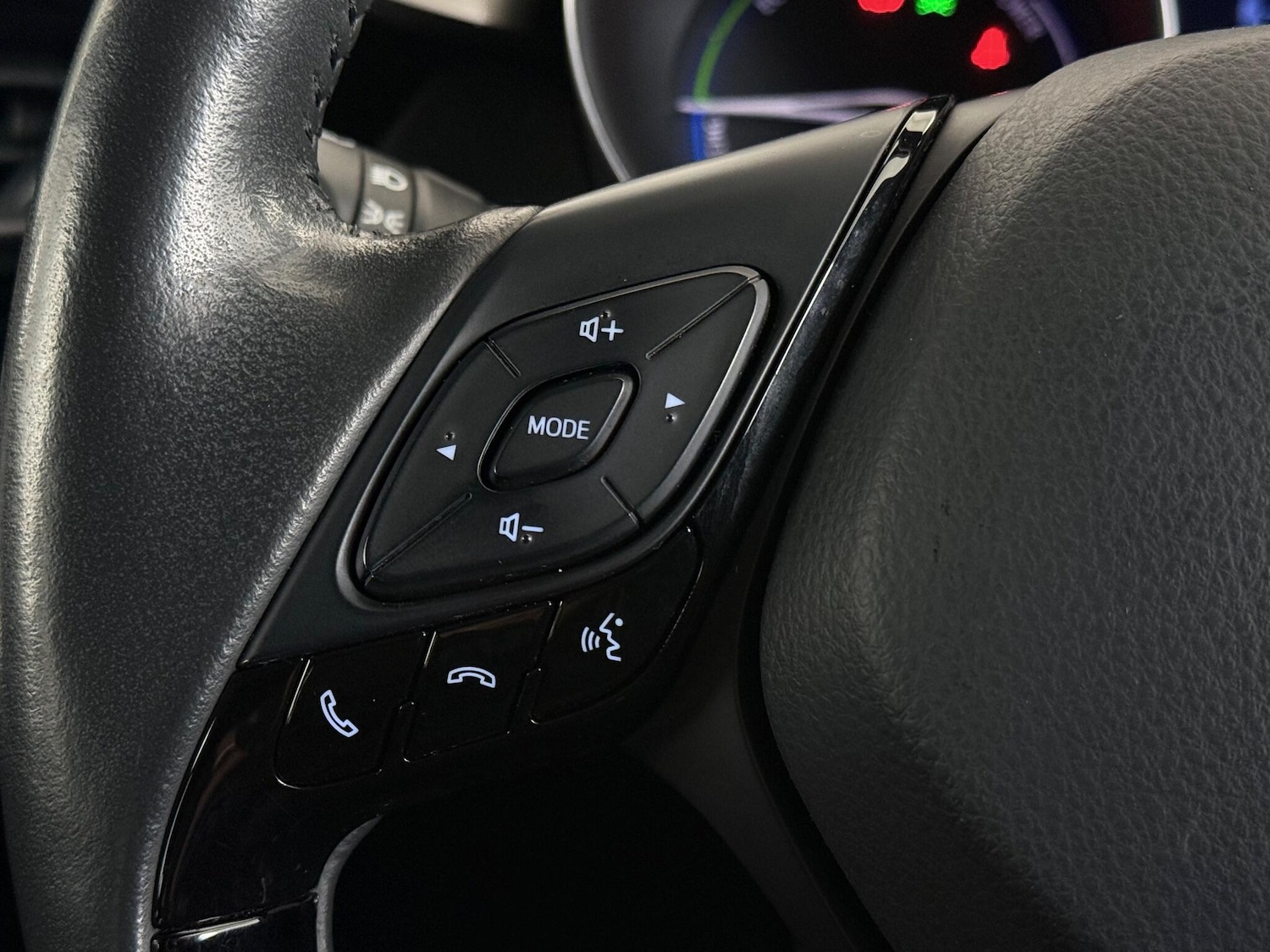 Used Toyota C-HR 2022 for sale - 76539015: Photo 28