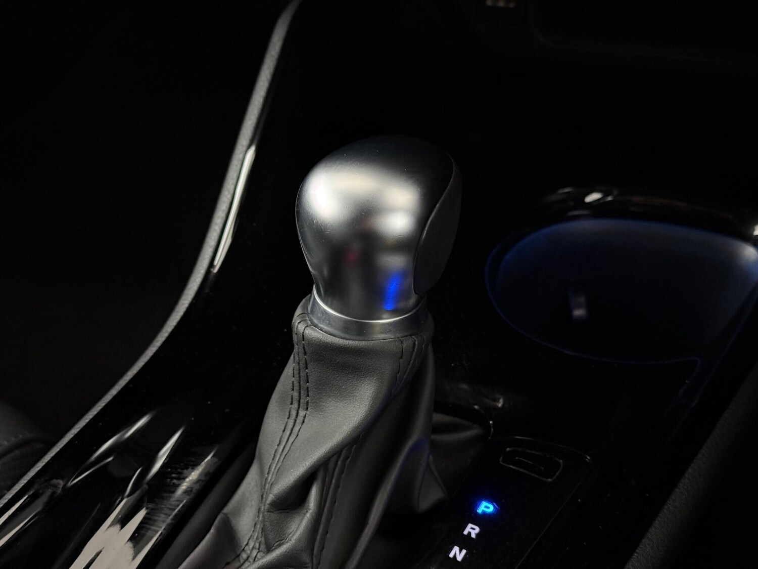 Used Toyota C-HR 2022 for sale - 76539015: Photo 43