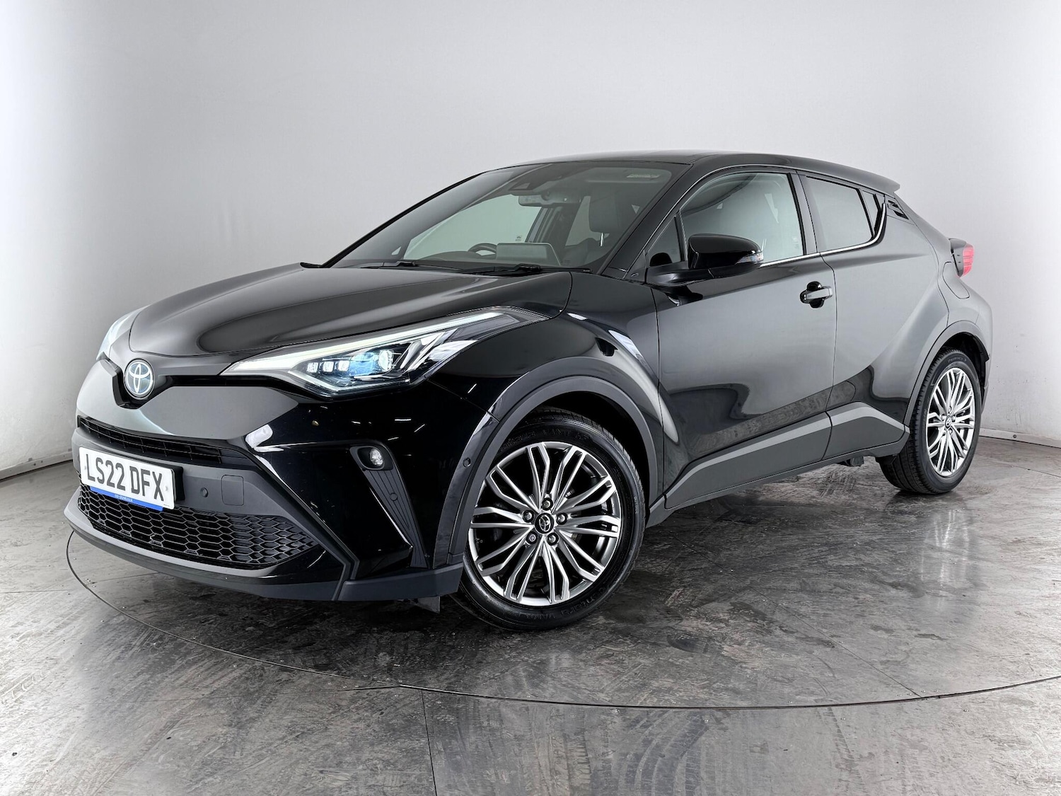 Used Toyota C-HR 2022 for sale - 76539015: Photo 47