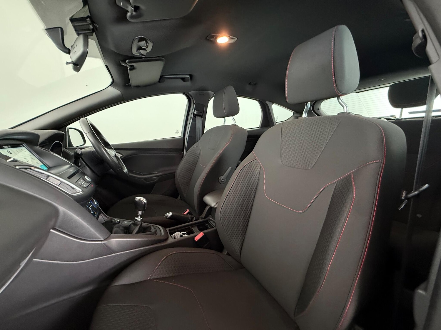 Used Ford Focus 2017 for sale - 77724309: Photo 12