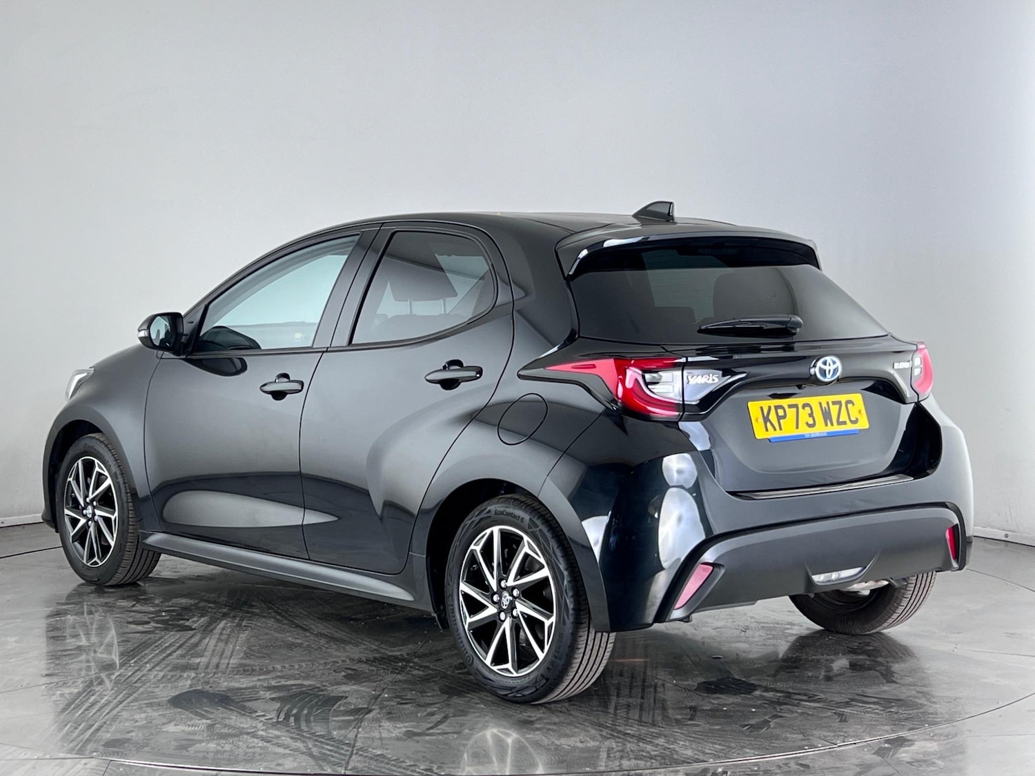 Used Toyota Yaris 2023 for sale - 77244101: Photo 4