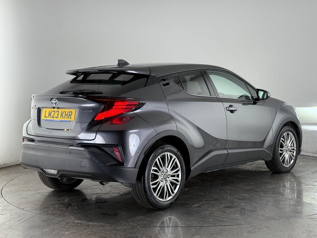 Used Toyota C-HR 2023 for sale - 75735442: Photo 7