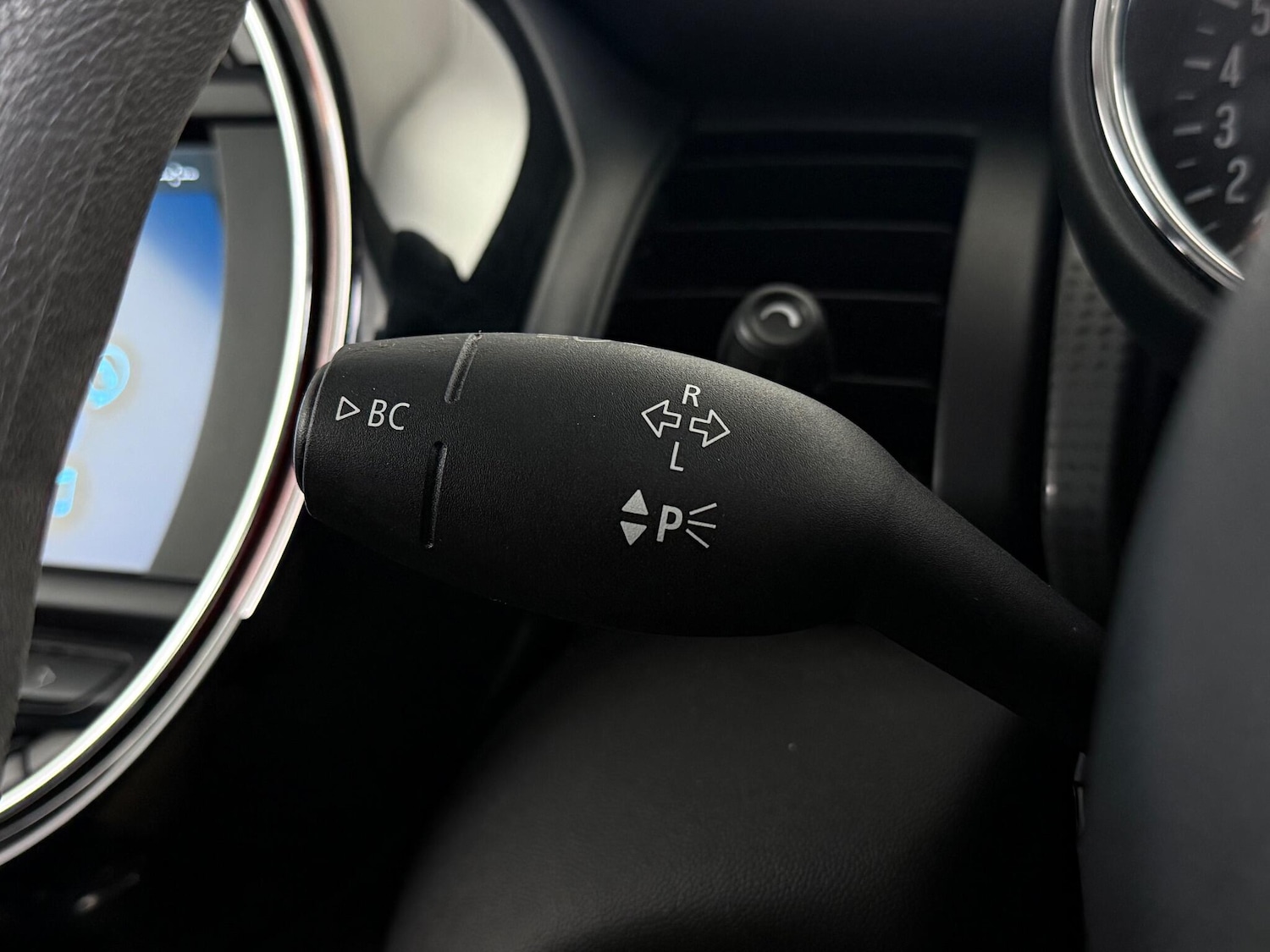 Used MINI Hatch 2018 for sale - 77181102: Photo 18