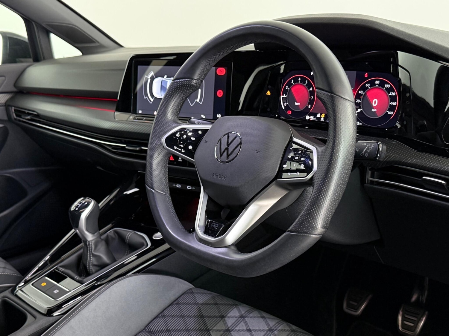 Used Volkswagen Golf 2023 for sale - 76468091: Photo 24