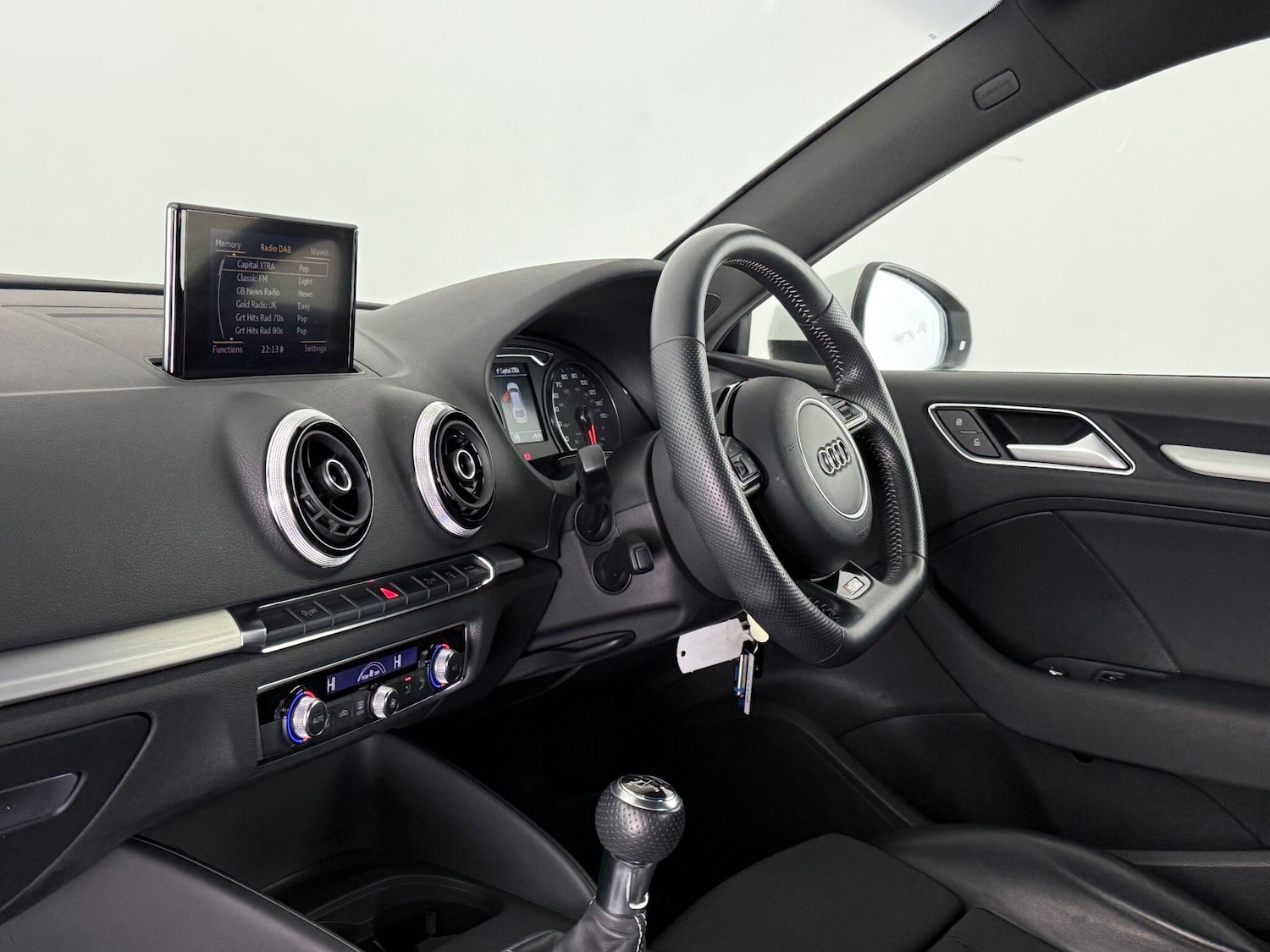 Used Audi A3 2016 for sale - 77259537: Photo 14