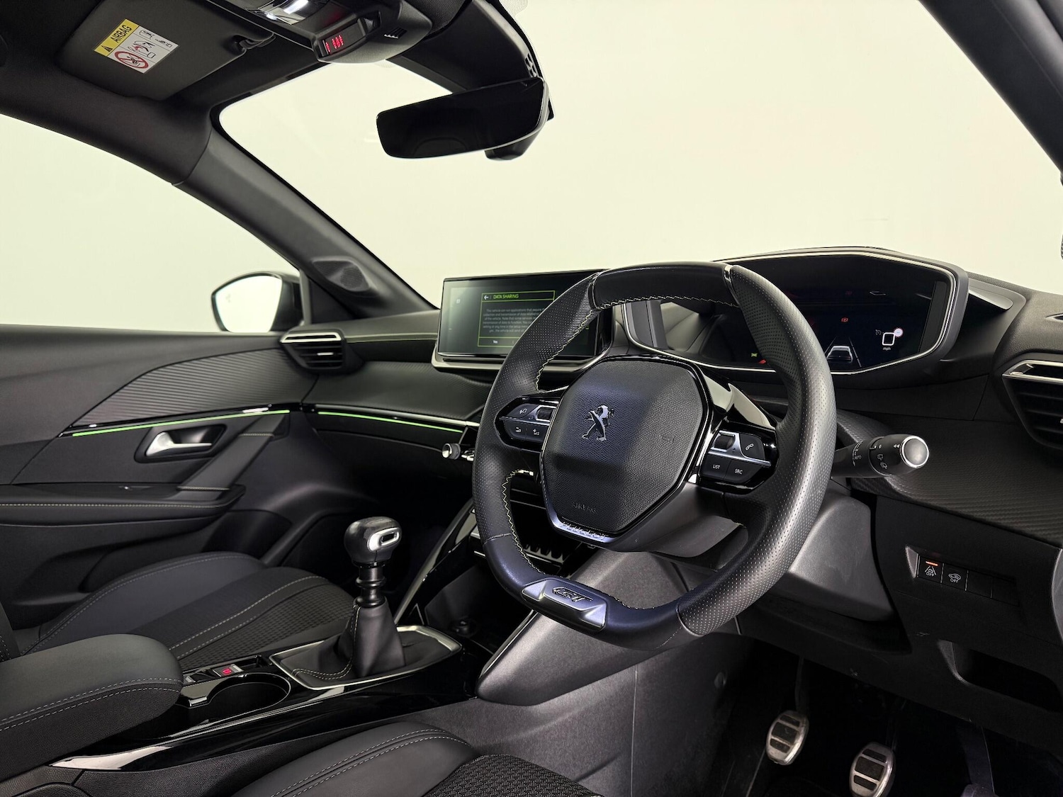 Used Peugeot 208 2023 for sale - 76468703: Photo 15