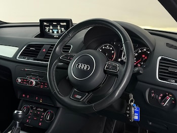 Used Audi Q3 2018 for sale - 78637135: Photo