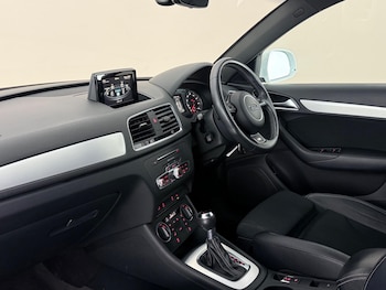 Used Audi Q3 2018 for sale - 78637135: Photo