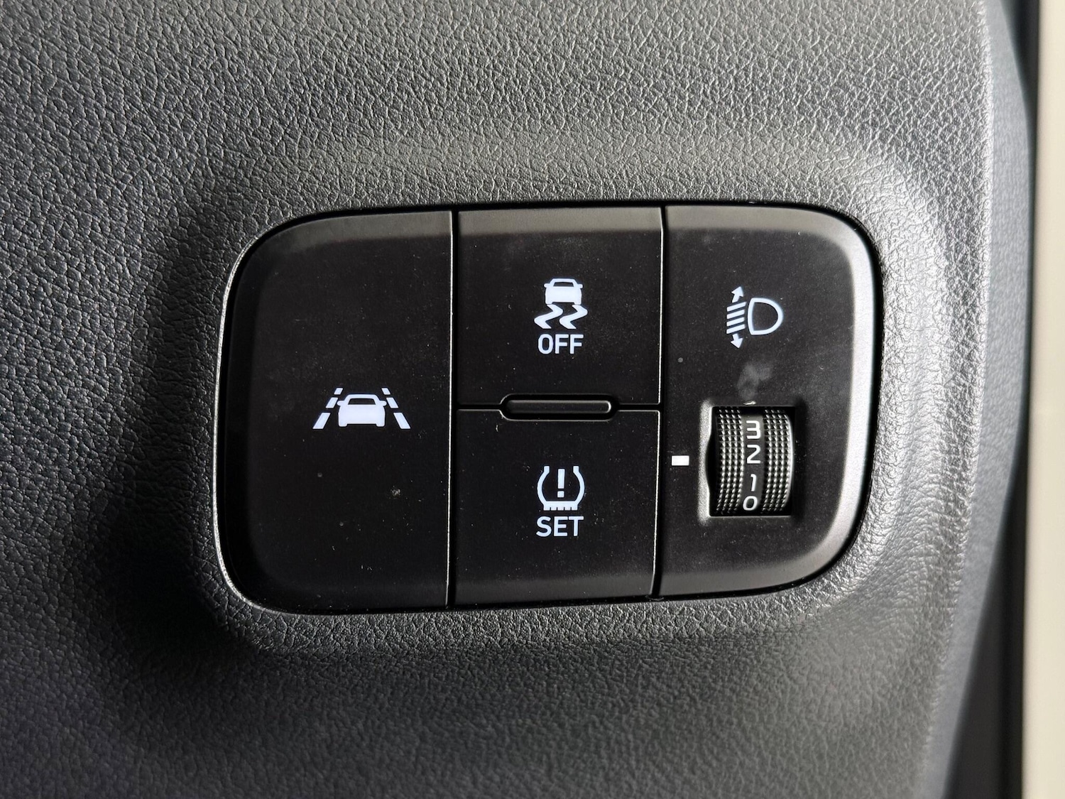 Used Hyundai i10 2020 for sale - 77181127: Photo 23