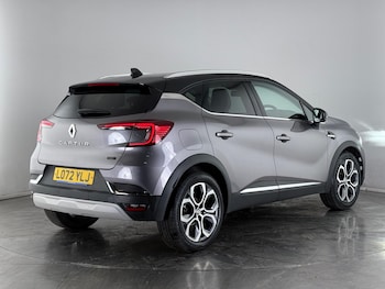 Used Renault Captur 2022 for sale - 76537996: Photo