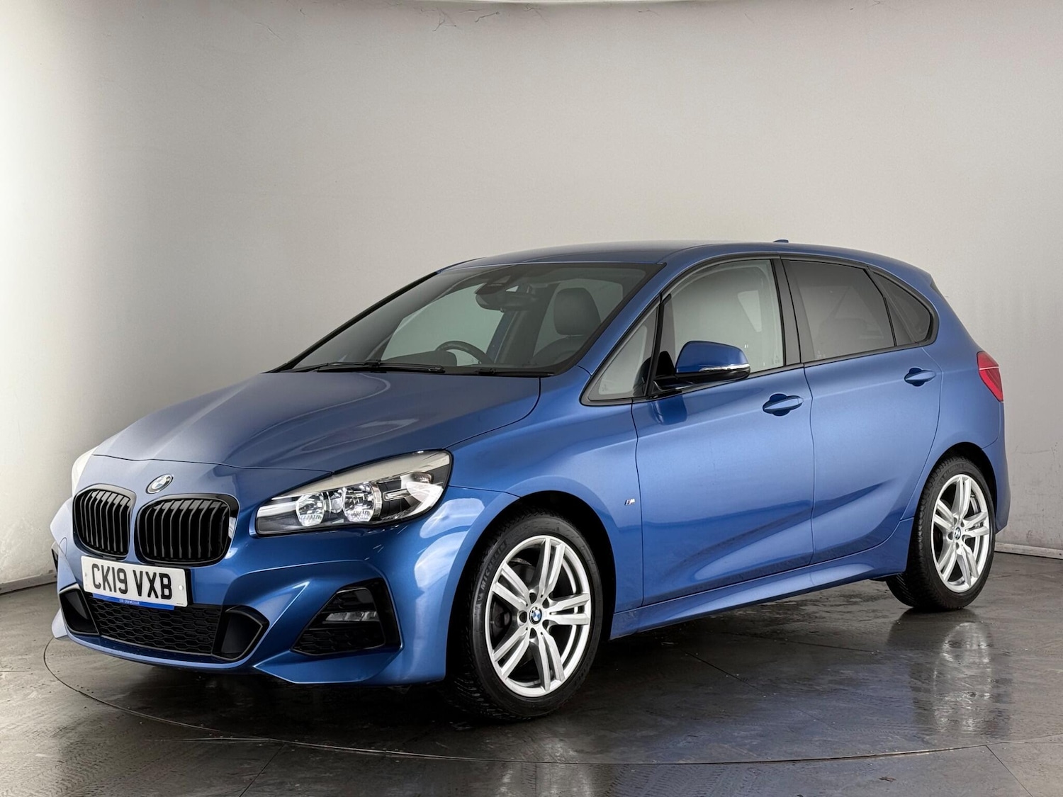 Used BMW 2 Series 2019 for sale - 77525203: Photo 2