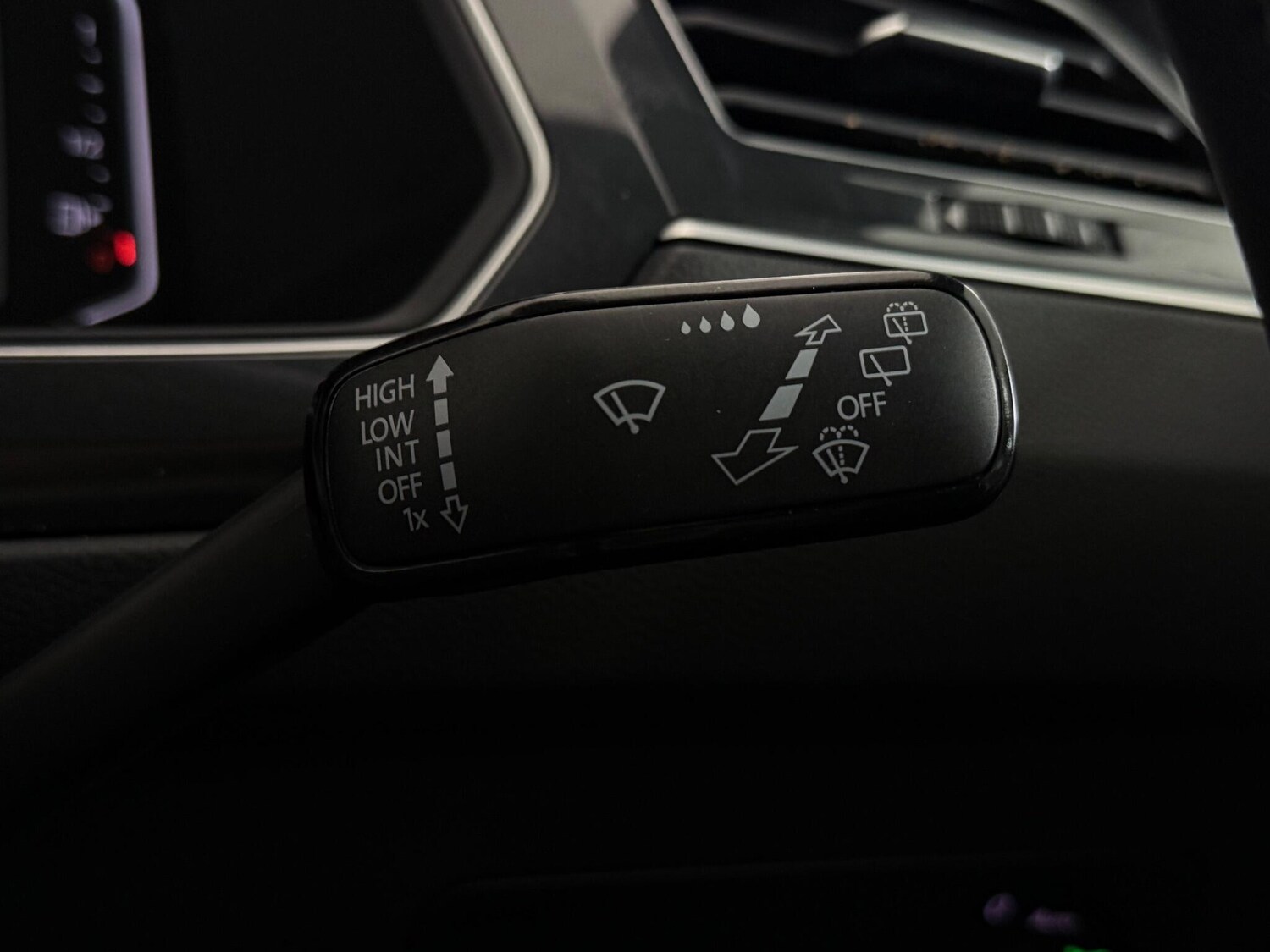 Used Volkswagen Tiguan 2022 for sale - 77744248: Photo 22