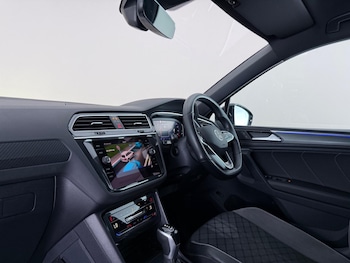 Used Volkswagen Tiguan 2021 for sale - 79189162: Photo