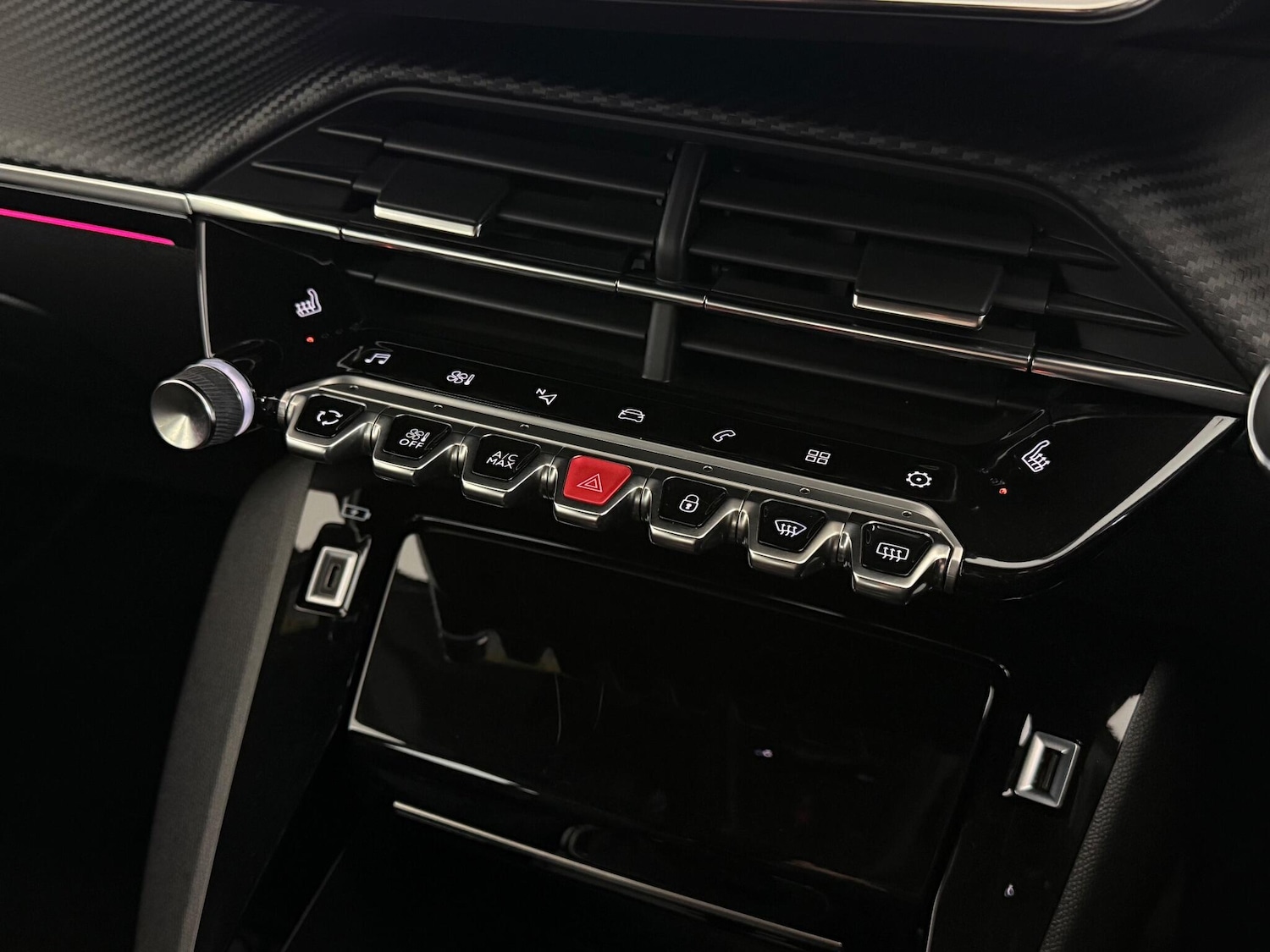 Used Peugeot 2008 2021 for sale - 77181371: Photo 31