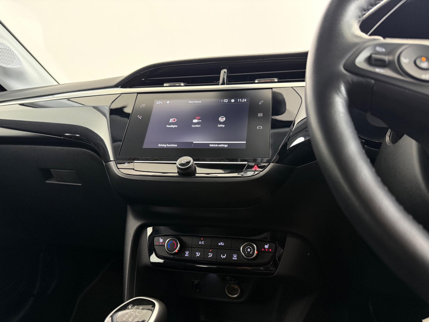 Used Vauxhall Corsa for sale - 76468125: Photo 40