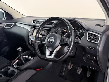 Used Nissan Qashqai 2018 for sale - 78977150: Photo
