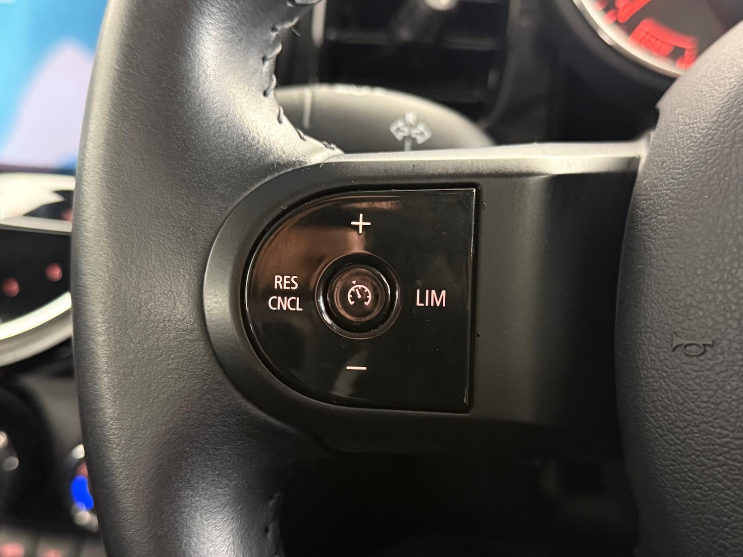 Used MINI Hatch 2021 for sale - 76468116: Photo 23