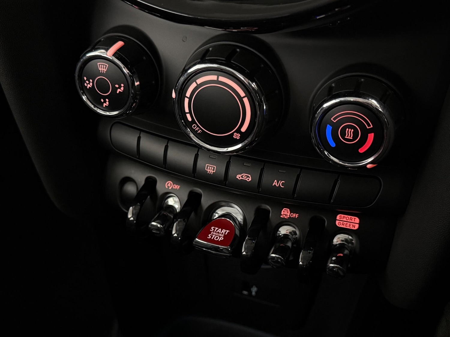 Used MINI Hatch 2021 for sale - 76468116: Photo 37