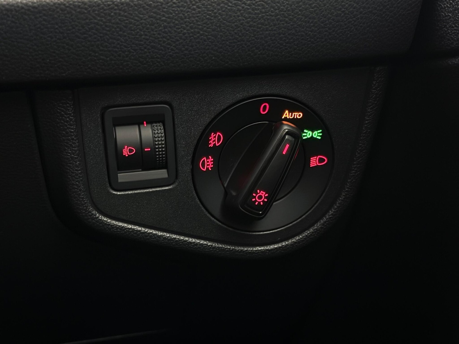 Used Volkswagen Polo 2020 for sale - 76468248: Photo 28