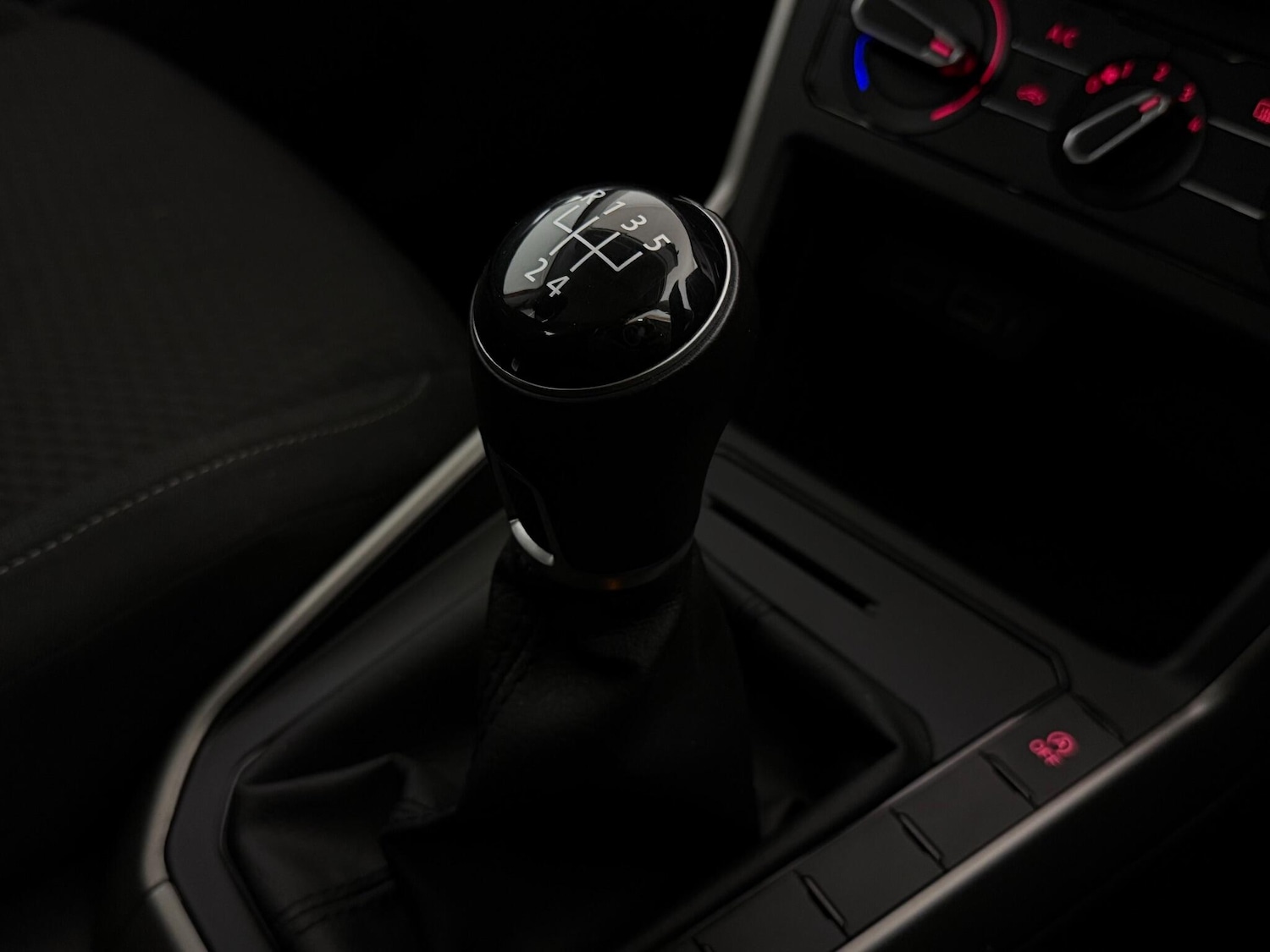 Used Volkswagen Polo 2020 for sale - 76468248: Photo 39