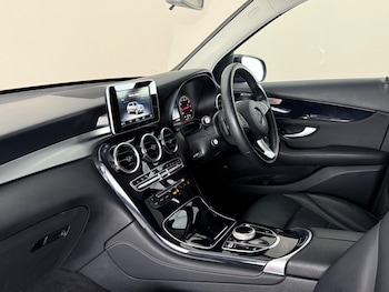 Used Mercedes-Benz GLC 2019 for sale - 78695749: Photo