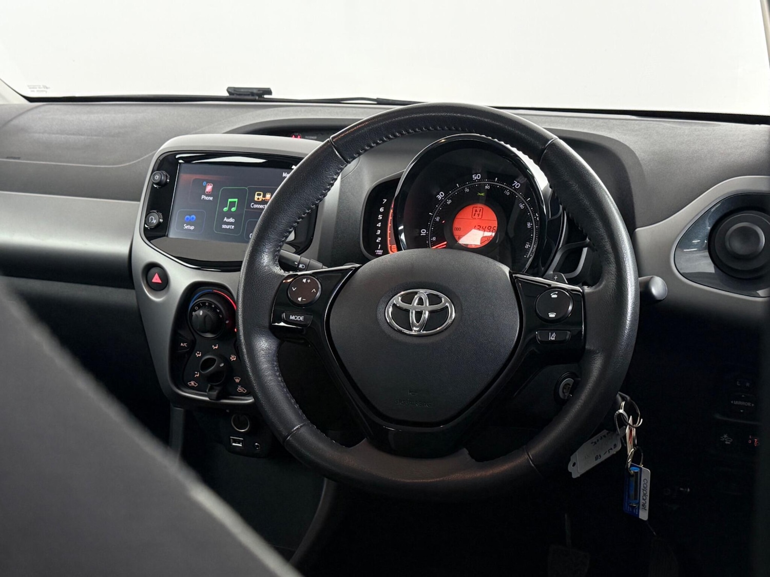 Used Toyota AYGO 2020 for sale - 77926315: Photo 14