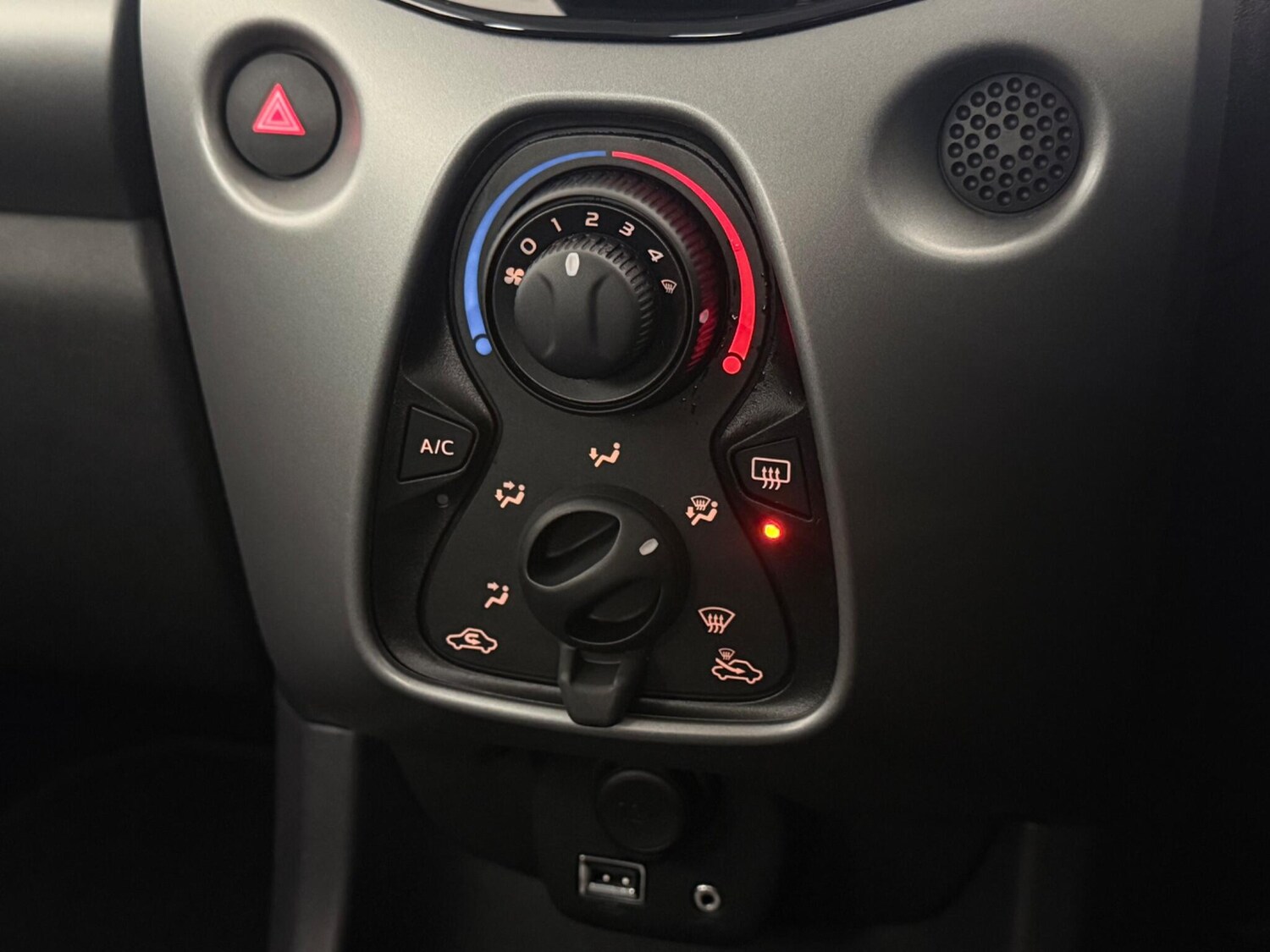 Used Toyota AYGO 2020 for sale - 77926315: Photo 26