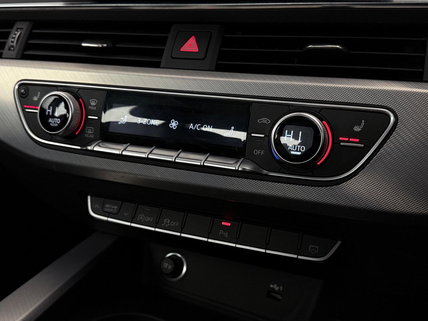 Used Audi A4 2022 for sale - 77315521: Photo 34