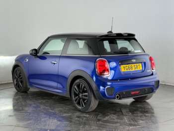 Used MINI Hatch 2019 for sale - 74896157: Photo