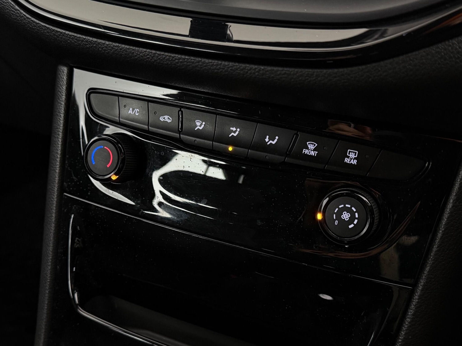 Used Vauxhall Astra 2018 for sale - 76468758: Photo 39