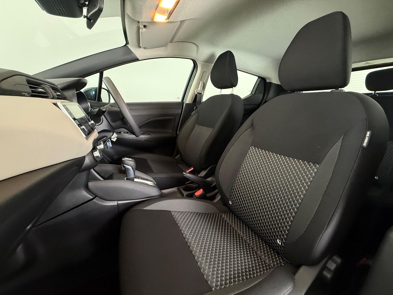 Used Nissan Micra 2021 for sale - 76645581: Photo 15