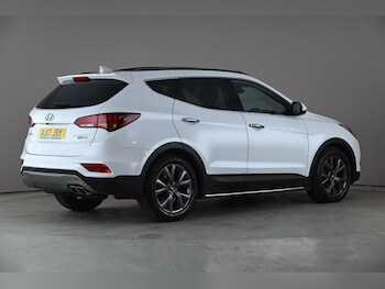 Used Hyundai Santa Fe 2017 for sale - 78430499: Photo