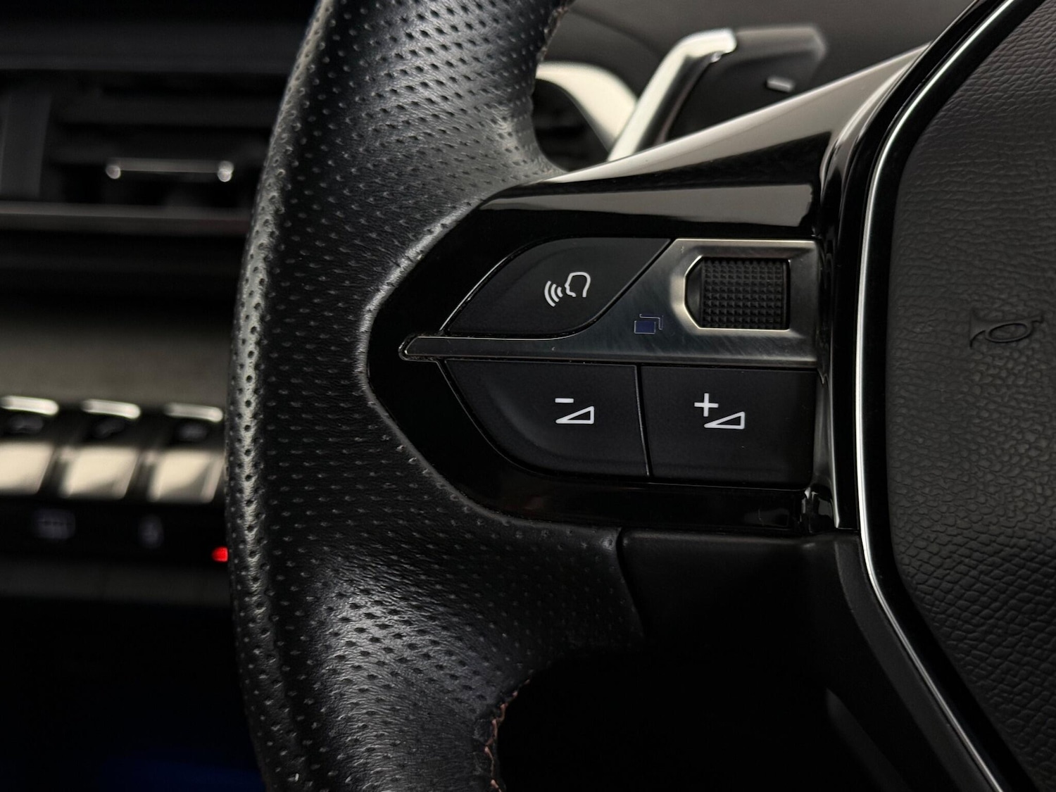 Used Peugeot 3008 2021 for sale - 76899656: Photo 26