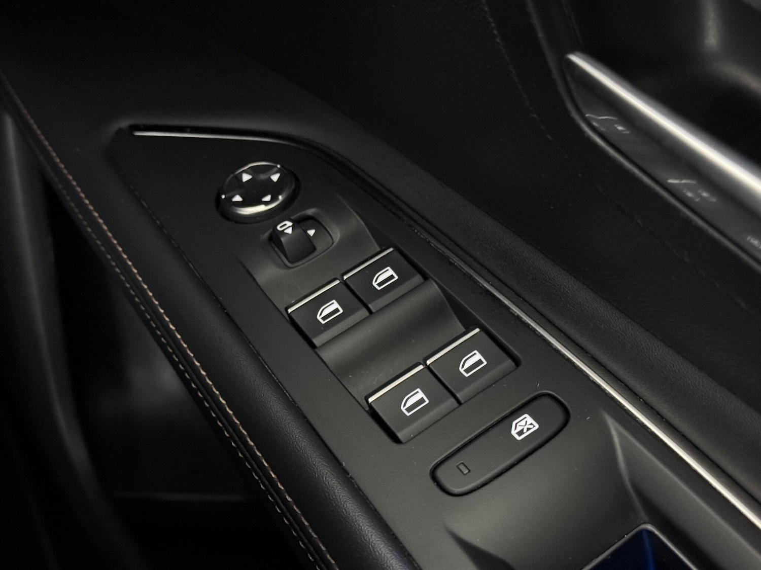 Used Peugeot 3008 2021 for sale - 76899656: Photo 33