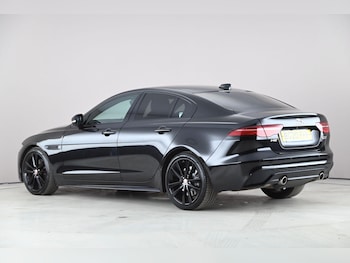 Used Jaguar XE 2020 for sale - 78078641: Photo