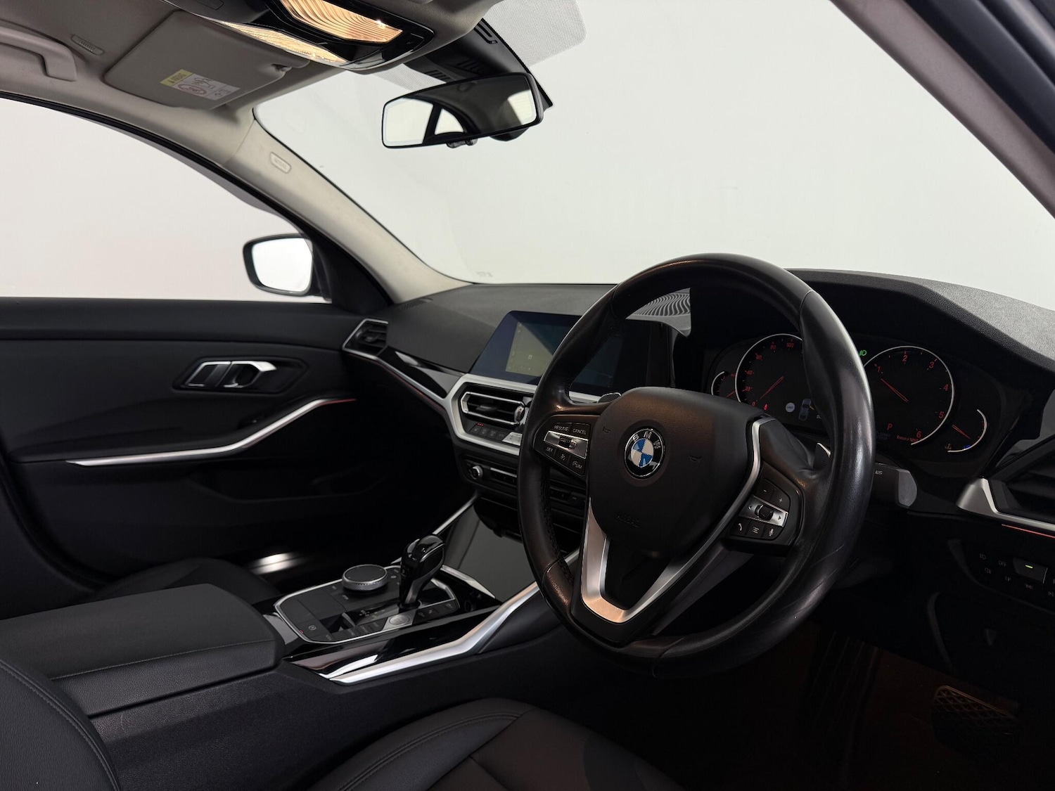 Used BMW 3 Series 2019 for sale - 77217050: Photo 11