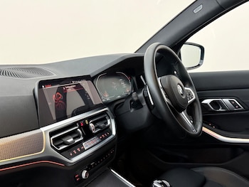 Used BMW 3 Series 2021 for sale - 78574210: Photo