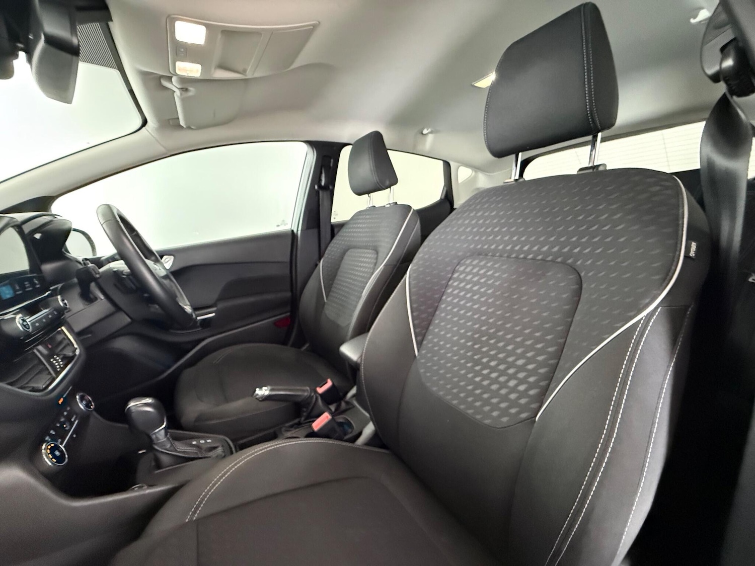 Used Ford Fiesta 2018 for sale - 77221826: Photo 11